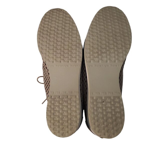 NWOB Tomasi Made in Italy Shirley Model Beige Derby Perforated Shoe Women's 42 - Picture 5 of 13